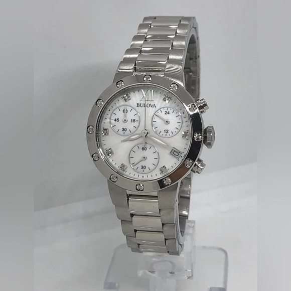 ♥️ BULOVA DIAMOND WATCH Silver Tone Mother of Pearl Face